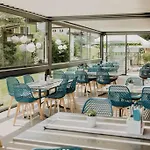 Dorfcafe 3*