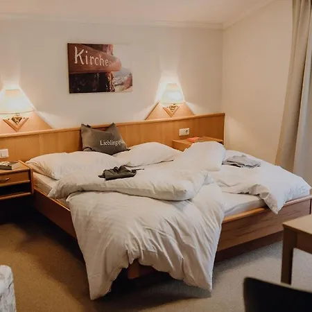 Dorfcafe Hotelpension Swirtshaus Im Dorf 3* Unken