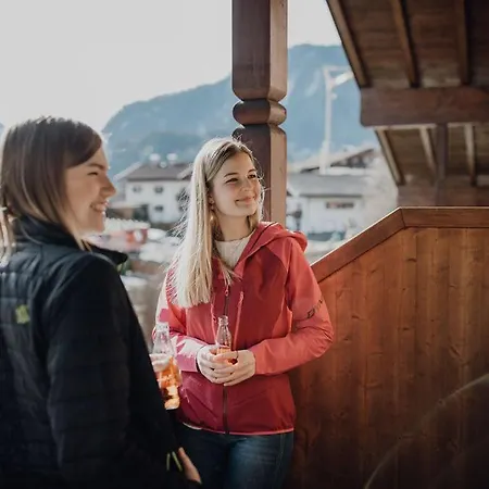 Penzion Dorfcafe Hotelpension Swirtshaus Im Dorf