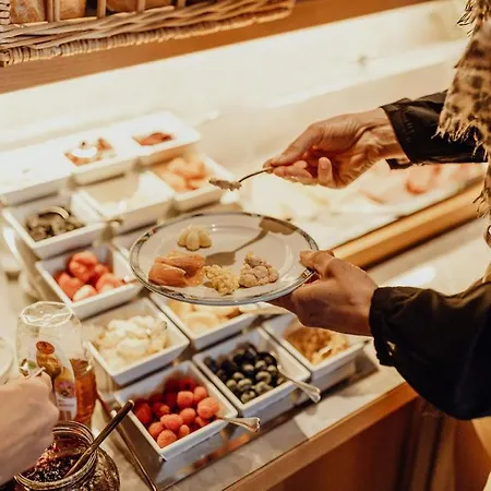 Dorfcafe イン ウンケン